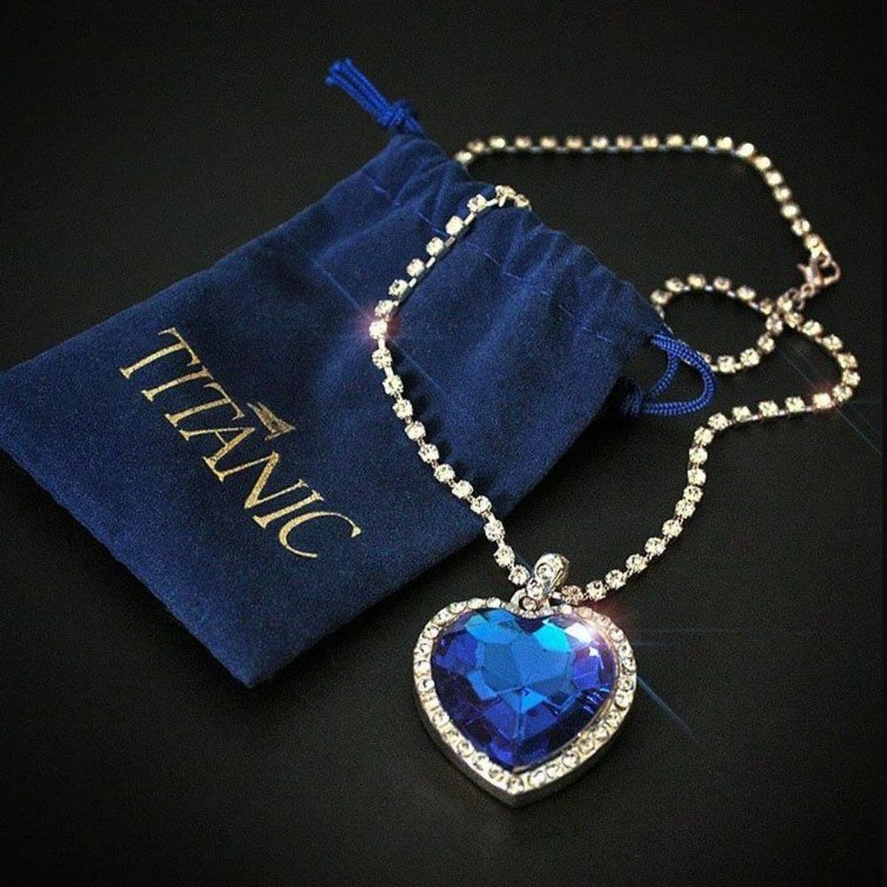 Titanic Heart of Ocean Blue